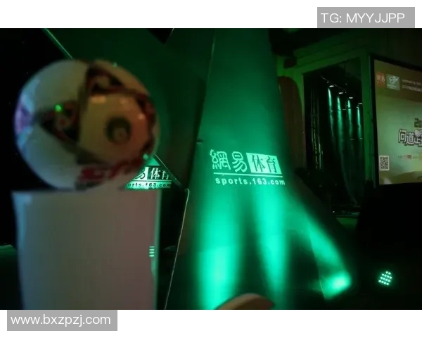 体坛动态：足协领导亲自会晤邵佳一加班制定重要报告推动改革