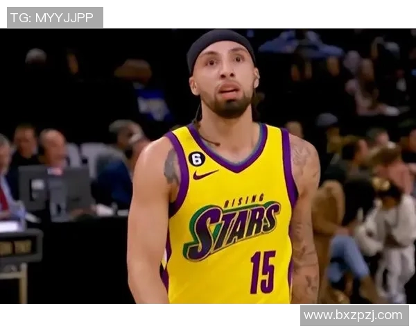 阿尔瓦拉多替补表现出色首节独得10分全场砍下18分3助攻 阿尔瓦拉多替补表现出色首节独得10分全场砍下18分3助攻