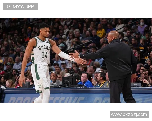 里弗斯对字母哥伤情表示担忧目前状况似乎不容乐观 里弗斯对字母哥伤情表示担忧目前状况似乎不容乐观