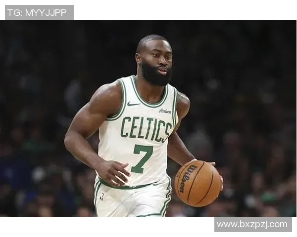 布朗回顾训练营经历称今年体能对抗挑战最为艰难