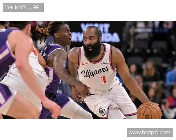 哈登左小腿受伤缺席俄城之行对战湖人能否出战成疑 哈登左小腿受伤缺席俄城之行对战湖人能否出战成疑