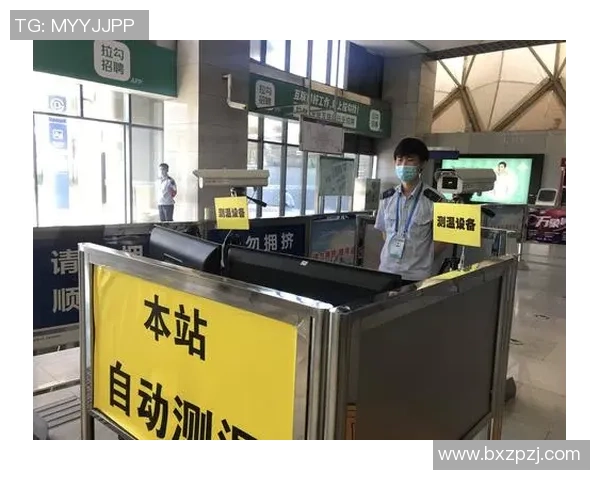 克劳奇不慎遗失妻子生日礼物地铁乘客拾获后及时归还车站