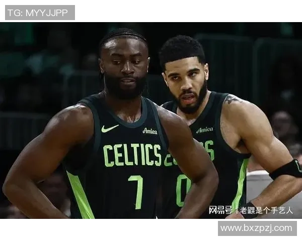 绿军与尼克斯首发阵容对决普理查德小白杰伦布朗豪泽科塔齐上阵 绿军与尼克斯首发阵容对决普理查德小白杰伦布朗豪泽科塔齐上阵