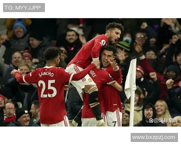 曼联阿森纳闭门友谊赛助伤员恢复状态展现球队团结精神